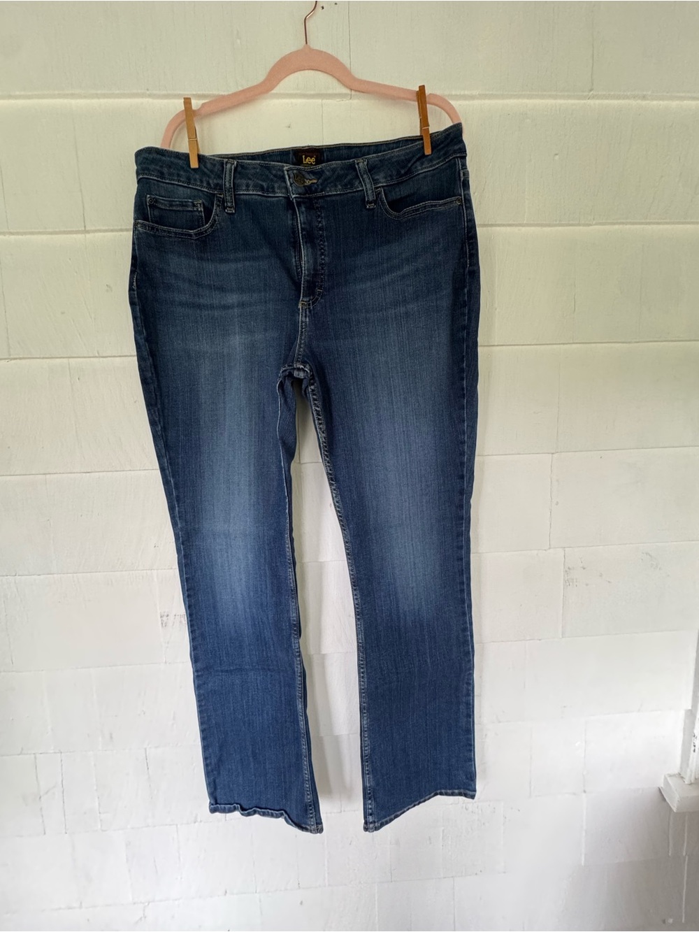 Lee Women's Straight Leg Jeans in Dark Blue Wash